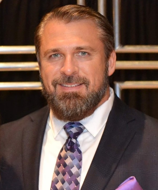 marty karriker's head shot